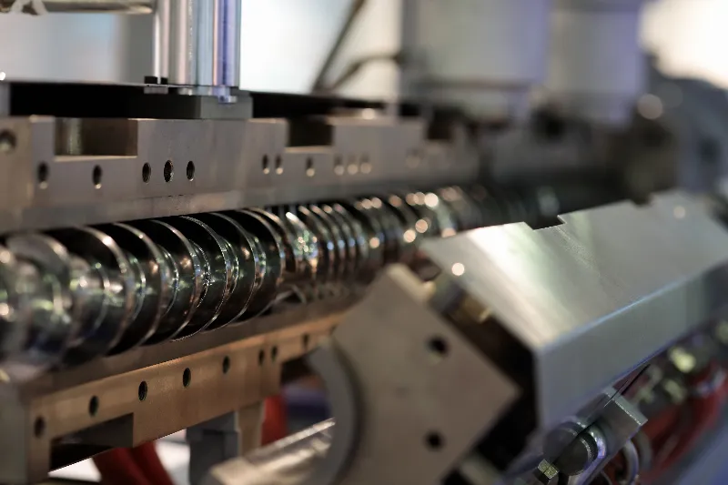 screw of single screw extruder closeup
