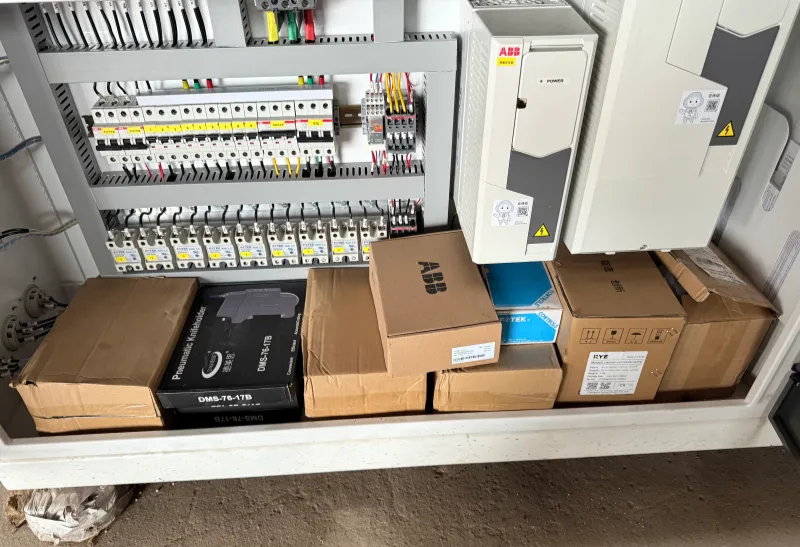 Jinxin plastic machinery service includes wear parts that are packed together with the extruder in the shipping box at the time of delivery